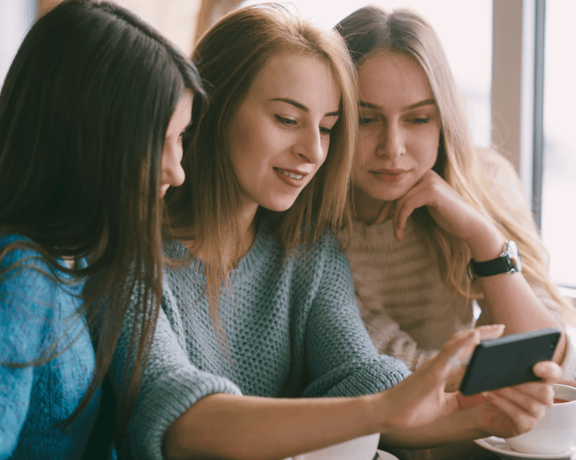 ragazze-prigioniere-del-sexting-